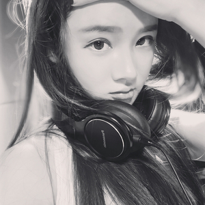 亚洲色婷婷综合久久久久中文
